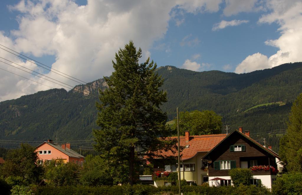 Apartmenthaus Berdnik Kotschach-Mauthen Εξωτερικό φωτογραφία